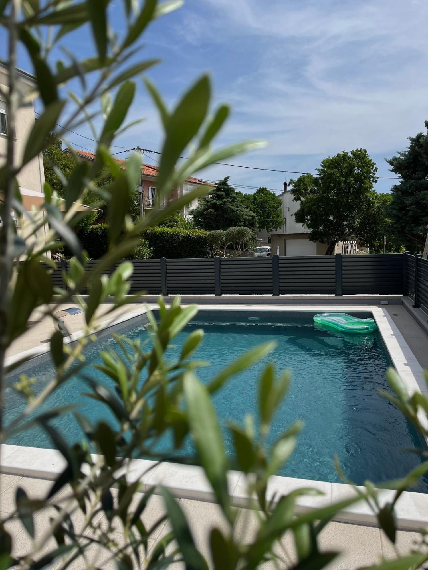 Apartman Dora Šmrika Kültér fotó
