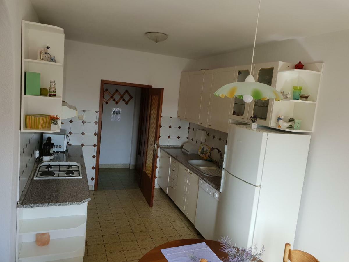 Apartman Dora Šmrika Kültér fotó