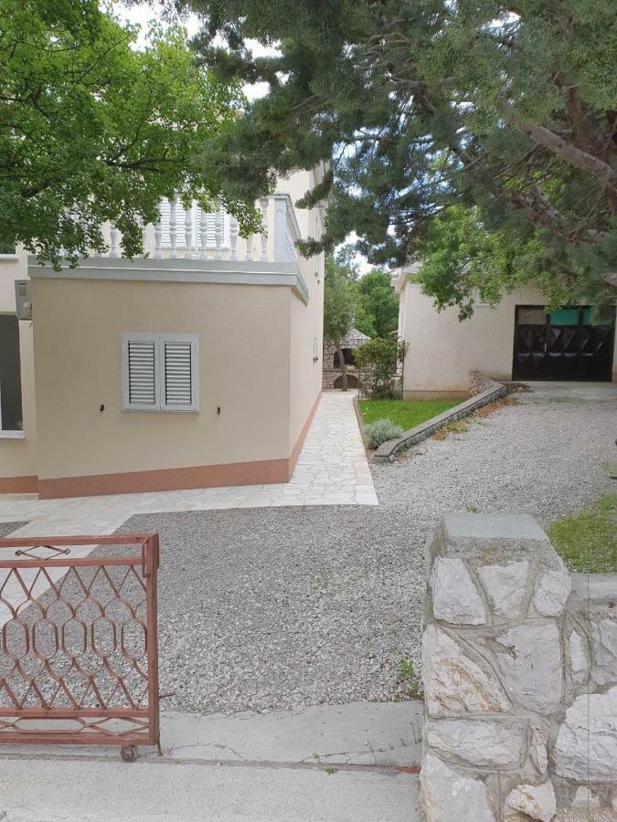 Apartman Dora Šmrika Kültér fotó